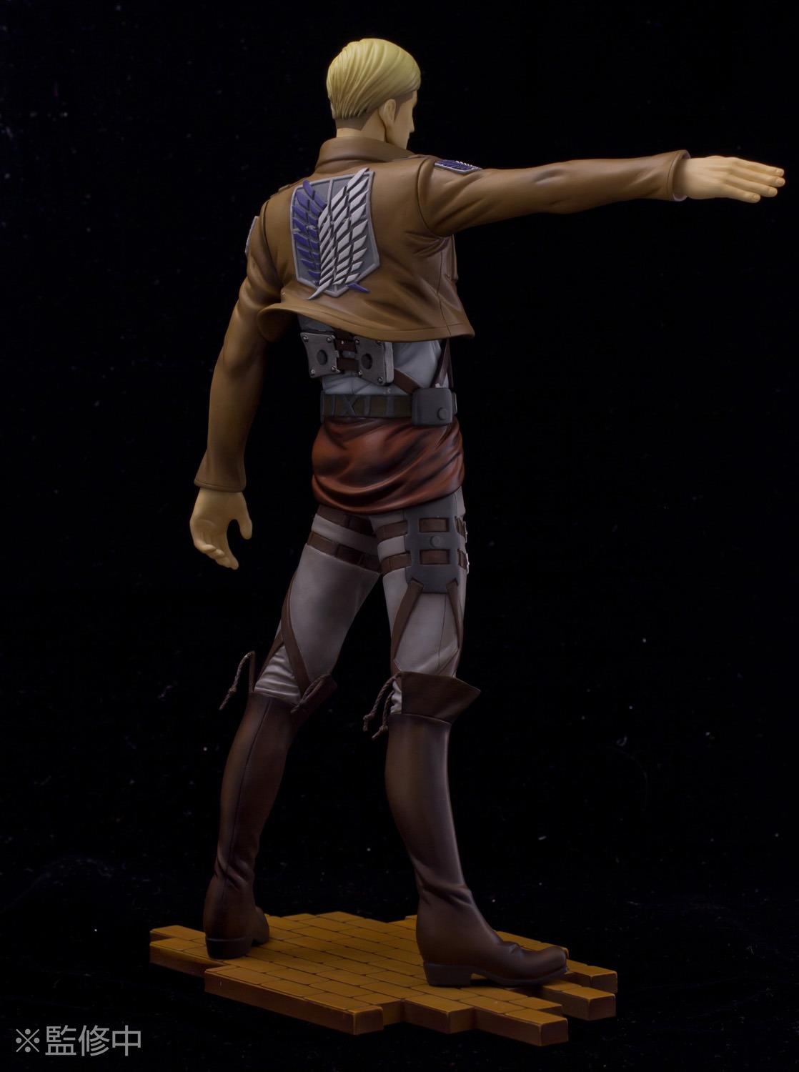 「1/8 エルヴィン・スミス」(c)諫山創・講談社/「進撃の巨人」製作委員会