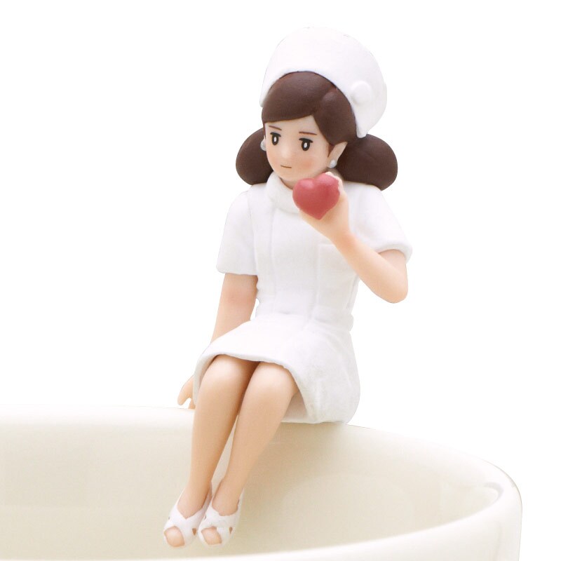 「コップのフチ子 ナース」より「ハートのフチ子」。(c)タナカカツキ / KITAN CLUB