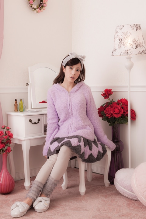 「まどか☆マギカ」ほむらイメージしたもこもこパーカー、悪魔ほむらの傘も