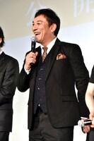 三木役のピエール瀧。