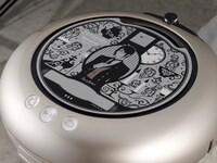 「プレミアムなCOCOROBO〈黒執事Ver.〉」(c)枢やな/スクウェアエニックス・黒執事 Project・MBS