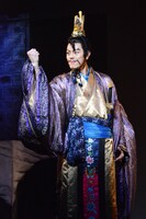 舞台「龍狼伝」公開稽古より、曹操（室龍規）。