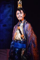 舞台「龍狼伝」公開稽古より、曹操（室龍規）。