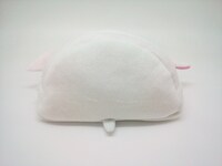 「魔法騎士レイアース モコナぬいぐるみポーチ」の背面。(c)CLAMP・ShigatsuTsuitachi CO., LTD.／講談社