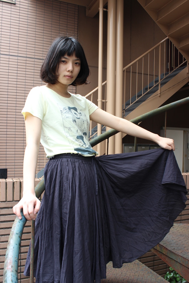 「鉄コン筋クリート」Tシャツ着用例（モデル：カネコアヤノ） (c)松本大洋／小学館