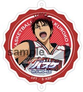 「つながるチャームストラップ」の1種。(c)藤巻忠俊／集英社・黒子のバスケ製作委員会