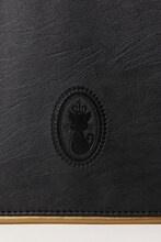 「黒執事3WAYチョコレートポケットバッグ」(c)枢やな/スクウェアエニックス・黒執事Project・MBS