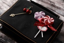 「黒執事3WAYチョコレートポケットバッグ」(c)枢やな/スクウェアエニックス・黒執事Project・MBS