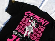 「ユリ熊嵐-百合城銀子（デリシャスメルピンク）」の背面。(c)2015 イクニゴマモナカ/ユリクマニクル