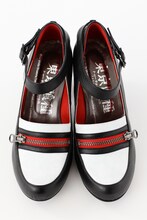 「金木 研 ～白髪モデル～」(c)石田スイ／集英社・東京喰種製作委員会