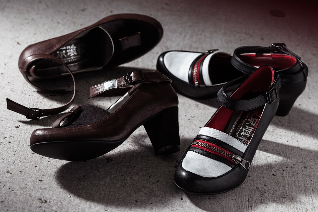 「東京喰種」あんていくの制服&白髪化した金木モチーフのパンプス