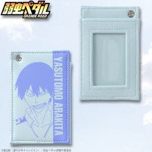 「弱虫ペダル GRANDE ROAD パスケース」の荒北。(C)渡辺航(週刊少年チャンピオン)／弱虫ペダルGR製作委員会