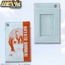 「弱虫ペダル GRANDE ROAD パスケース」の新開。(C)渡辺航(週刊少年チャンピオン)／弱虫ペダルGR製作委員会