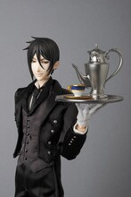 「RAH セバスチャン・ミカエリス」※写真は監修中のサンプル。発売商品とは一部異なる場合がある。(c)枢やな/スクウェアエニックス・黒執事Project・MBS