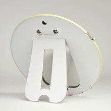 「ぴくりる！ ダイヤのA デカ缶バッジ」の裏面には、安全ピンのほかにスタンドが付属する。(c)寺嶋裕二・講談社/「ダイヤのA-SS-」製作委員会・テレビ東京