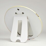 「ぴくりる! ダイヤのA デカ缶バッジ」の裏面には、安全ピンのほかにスタンドが付属する。(c)寺嶋裕二・講談社/「ダイヤのA-SS-」製作委員会・テレビ東京