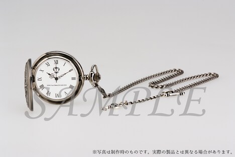 「ファントムハイヴ家懐中時計」(復刻版)(c)Yana Toboso/SQUARE ENIX