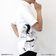 吾妻ひでお「赤ずきん」オックスフォードシャツの着用例。