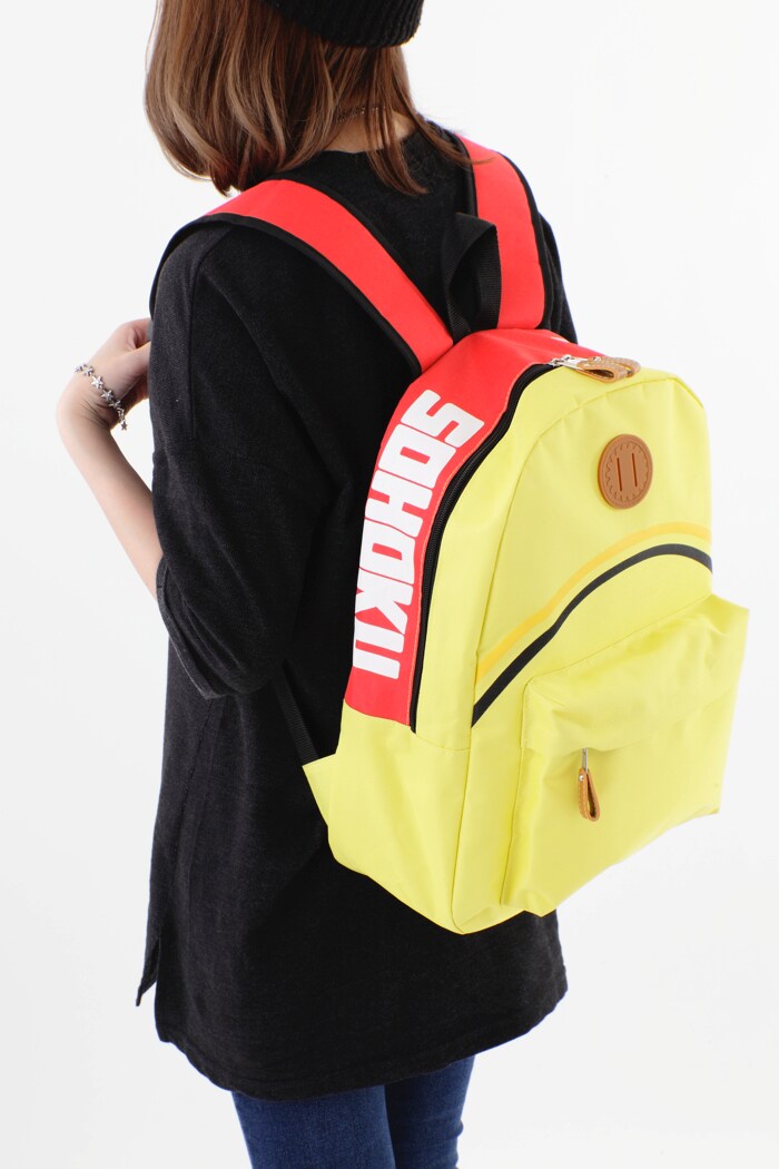 「弱虫ペダル GRANDE ROAD イメージリュック 総北高校」(c)渡辺航(週刊少年チャンピオン)/弱虫ペダルGR製作委員会