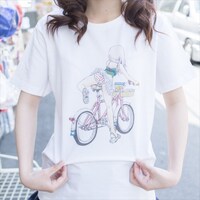 AOIがイラストを手がけたパンチラTシャツ。