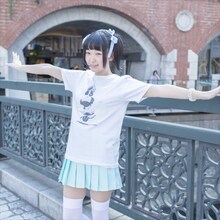 大野そらがイラストを手がけたパンチラTシャツ。