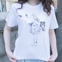 三浦靖冬がイラストを手がけたパンチラTシャツ。