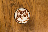 「松本ミーくんのゴーラムアイスカフェラテ」