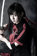 宮原華音演じる更衣小夜。