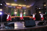 東京・日比谷野外音楽堂にて6月6日に行われた「七森中♪やがいふぇす」の様子。(c)2015 なもり/一迅社・七森中ごらく部