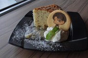 コラボカフェで提供される「リヴァイ兵士長の紅茶ケーキ」。(c)諫山創・講談社/「進撃の巨人」製作委員会