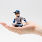 「ダイヤのA」手のひらに収まる御幸一也のフィギュア、メガネは2種類