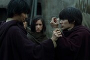 映画「進撃の巨人 ATTACK ON TITAN」場面写真 (c)2015 映画「進撃の巨人」製作委員会 (c)諫山創／講談社