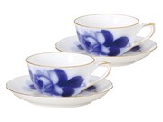 大倉陶園製のモーニング・ティー用ペアカップ＆ソーサー。