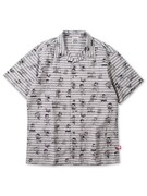 【PDSx天才バカボン】総柄シャツ、1万1880円。(c)赤塚不二夫