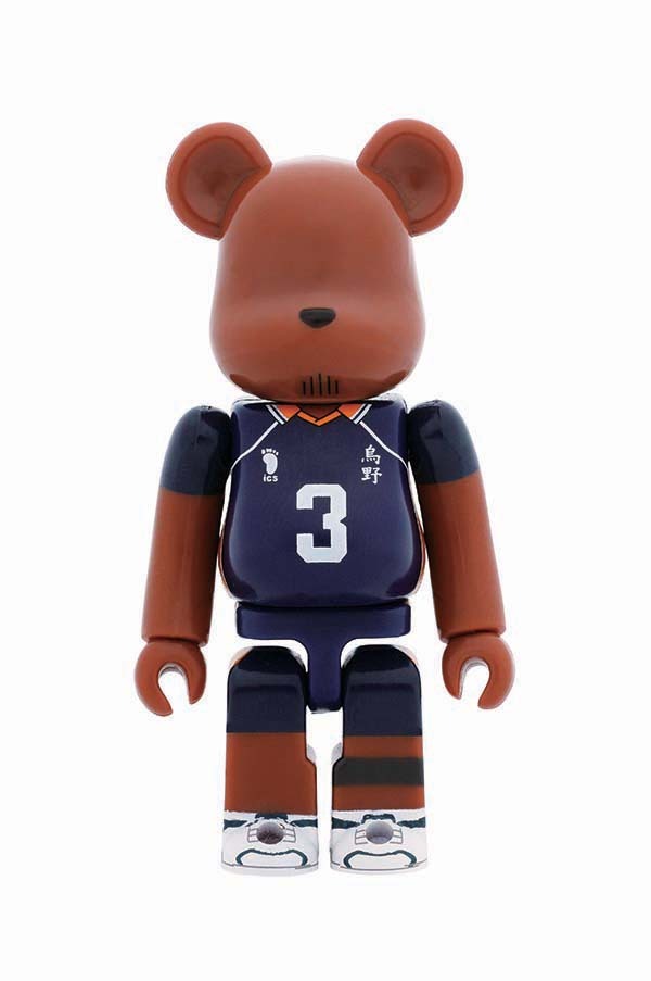 D賞「3年生烏野デザインベアブリックセット」の1種。(c)古舘春一／集英社・「ハイキュー!!」製作委員会・MBS BE@RBRICK TM & (c)2001-2015 MEDICOM TOY CORPORATION. All rights reserved.