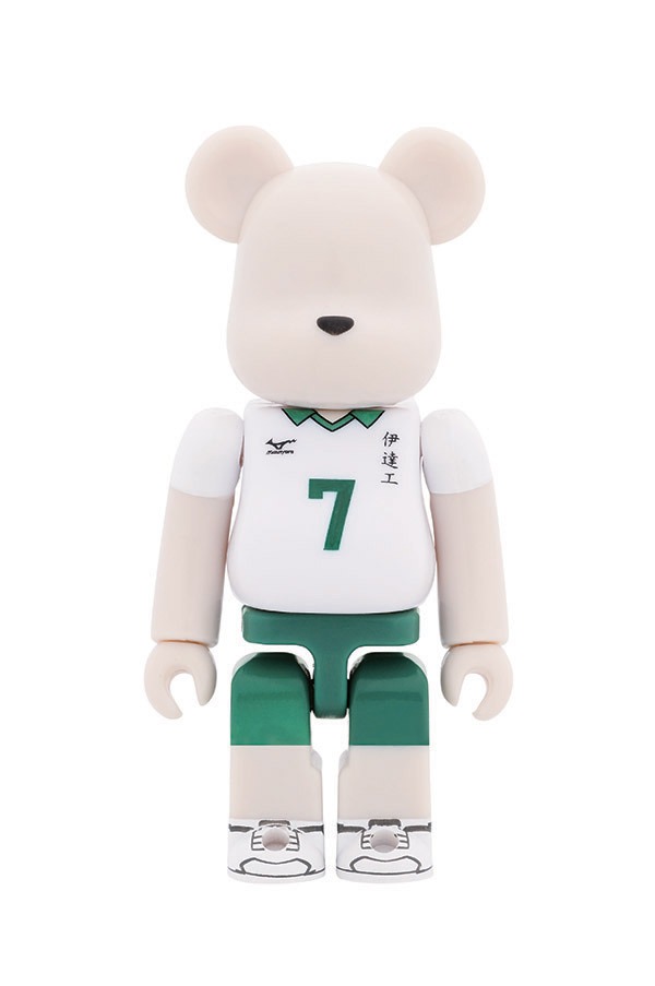 G賞「伊達工業デザインベアブリック」の1種。(c)古舘春一／集英社・「ハイキュー!!」製作委員会・MBS BE@RBRICK TM & (c)2001-2015 MEDICOM TOY CORPORATION. All rights reserved.