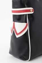 「友枝小学校制服モデルバッグ」(c)CLAMP・ST・講談社／NHK・NEP