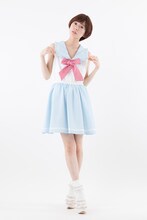 「変形衿セーラーOP ワンピース 美少女戦士セーラームーンCrystal」ブルー (c)武内直子・PNP・講談社・東映アニメー ション