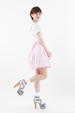 「オリジナル柄ストライプスカート　美少女戦士セーラームーンCrystal」ピンク(c)武内直子・PNP・講談社・東映アニメー ション