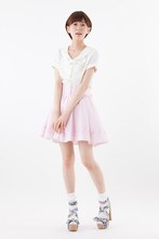 「オリジナル柄ストライプスカート　美少女戦士セーラームーンCrystal」ピンク(c)武内直子・PNP・講談社・東映アニメー ション