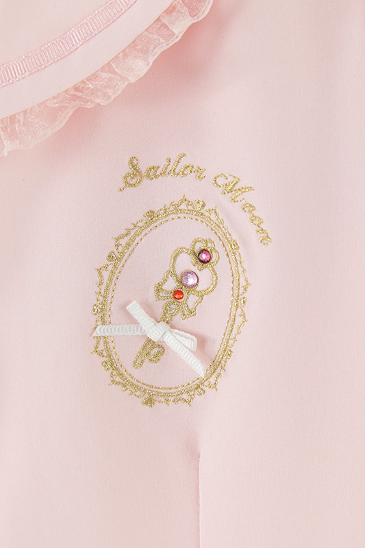 「セーラーブラウス シャツ 美少女戦士セーラームーンCrystal」ピンク (c)武内直子・PNP・講談社・東映アニメー ション