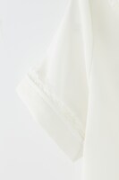 「セーラーブラウス シャツ 美少女戦士セーラームーンCrystal」ホワイト (c)武内直子・PNP・講談社・東映アニメー ション