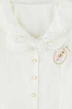 「セーラーブラウス シャツ 美少女戦士セーラームーンCrystal」ホワイト (c)武内直子・PNP・講談社・東映アニメー ション