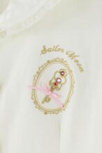 「セーラーブラウス シャツ 美少女戦士セーラームーンCrystal」ホワイト (c)武内直子・PNP・講談社・東映アニメー ション