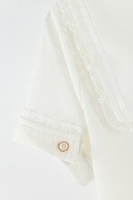 「セーラーブラウス シャツ 美少女戦士セーラームーンCrystal」ホワイト (c)武内直子・PNP・講談社・東映アニメー ション