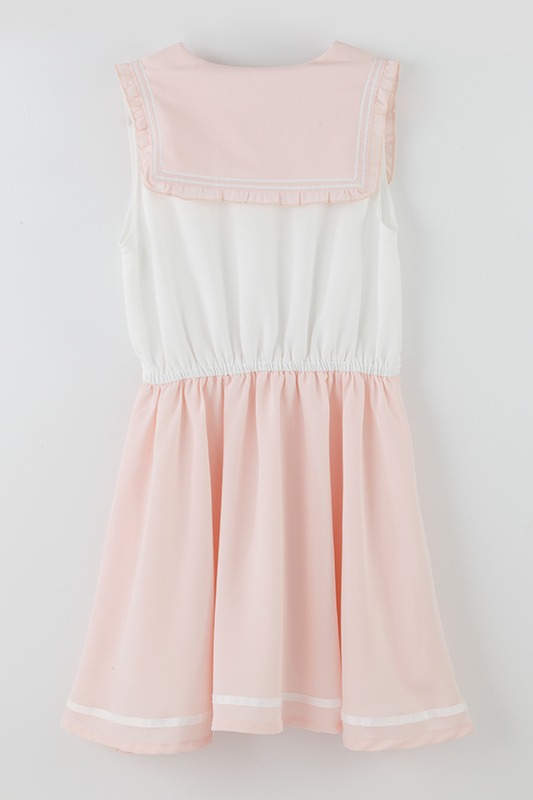 「変形衿セーラーOP ワンピース 美少女戦士セーラームーンCrystal」ピンク (c)武内直子・PNP・講談社・東映アニメー ション