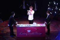 「恋するスイーツレシピ ～君が恋に落ちた最初の瞬間～」アンコール公演の様子。