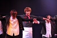 「恋するスイーツレシピ ～君が恋に落ちた最初の瞬間～」アンコール公演の様子。（撮影：中村信太郎）