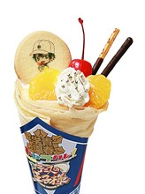 キャラクレ！（リョーマ）。たっぷりのフルーツとホイップ、輝くアラザンで「天衣無縫の極み」を表現。2つのみかんは、ぱっくり割れたボールを表している。 (c)許斐 剛／集英社・NAS・新テニスの王子様プロジェクト