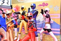 バンダイブースにて。